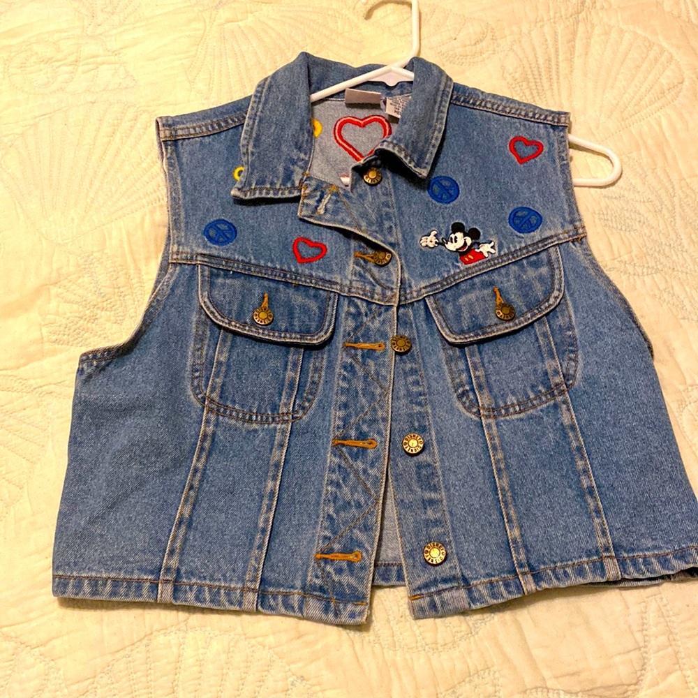 Great condition!!! Disney store vest